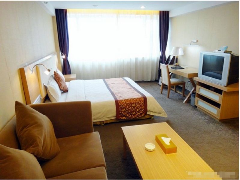 גואנגג'ואו Jian Li Harmony Hotel מראה חיצוני תמונה