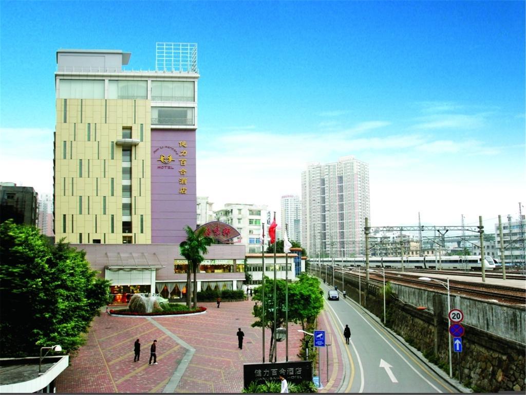 גואנגג'ואו Jian Li Harmony Hotel מראה חיצוני תמונה