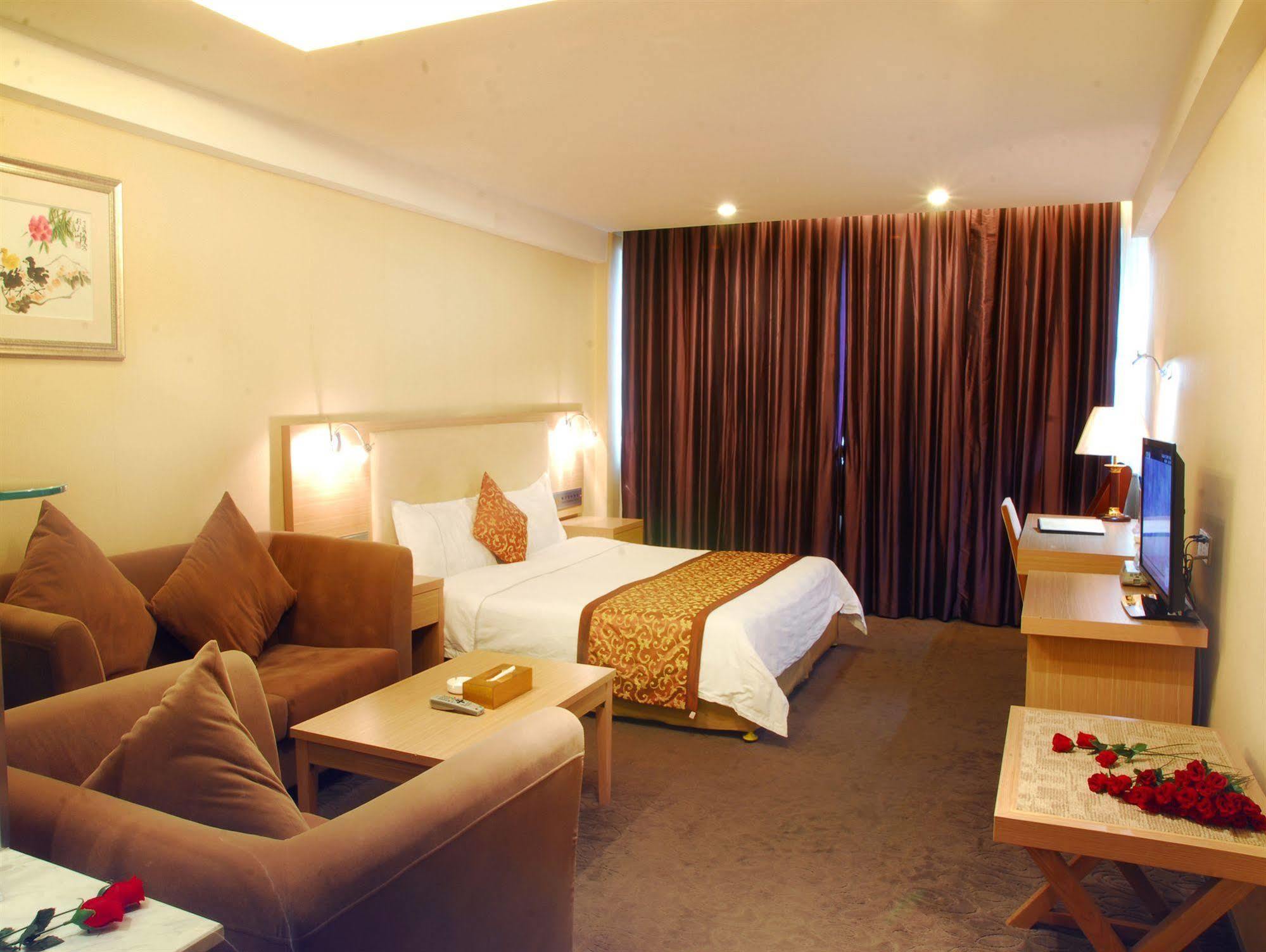 גואנגג'ואו Jian Li Harmony Hotel מראה חיצוני תמונה