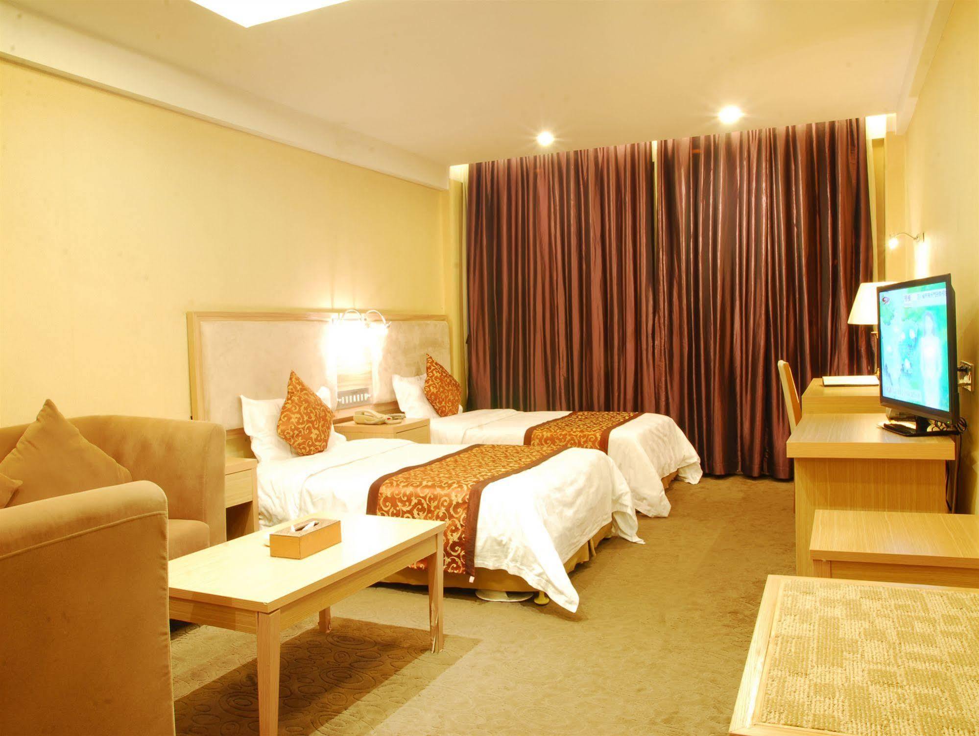 גואנגג'ואו Jian Li Harmony Hotel מראה חיצוני תמונה