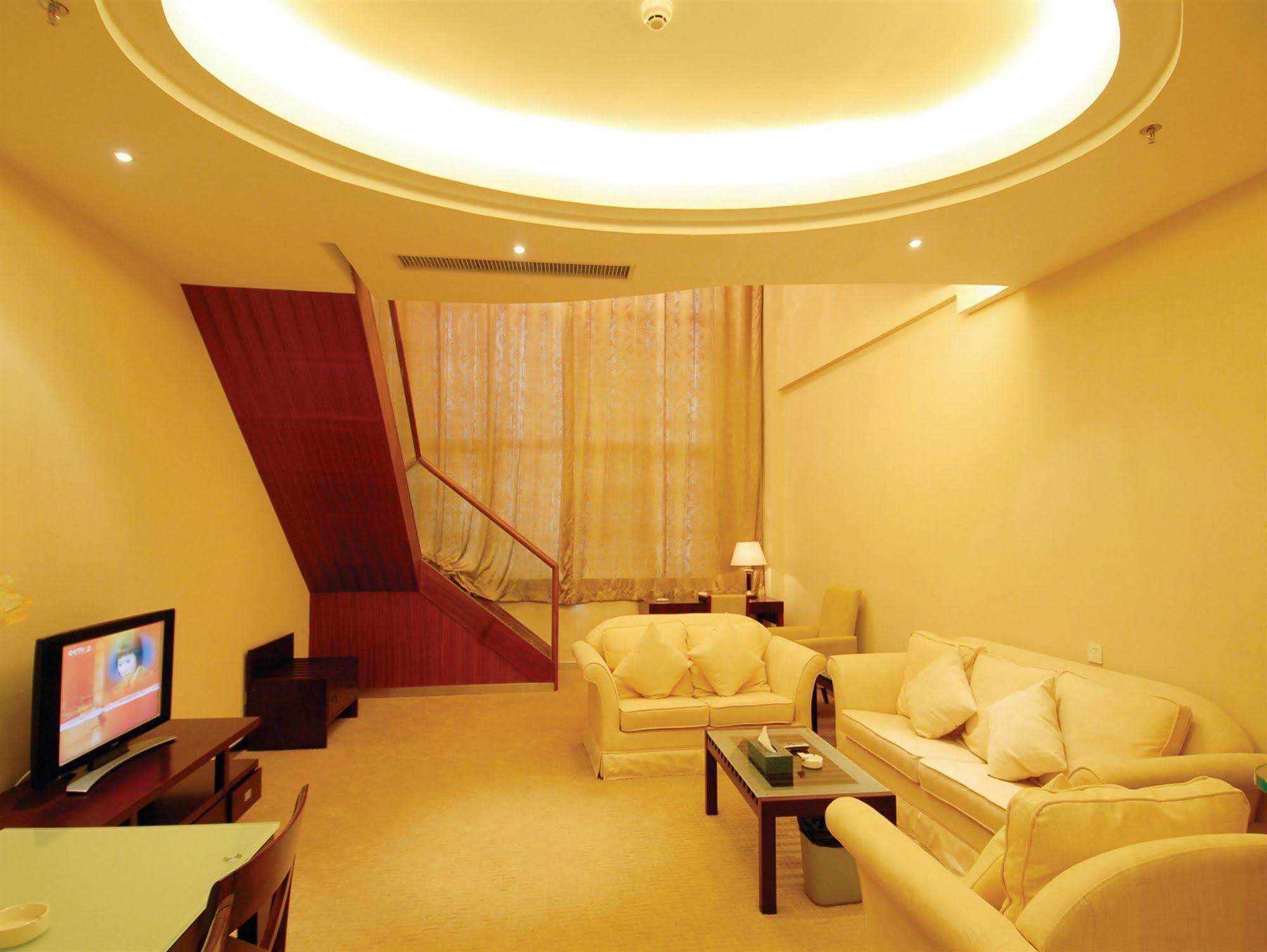 גואנגג'ואו Jian Li Harmony Hotel מראה חיצוני תמונה
